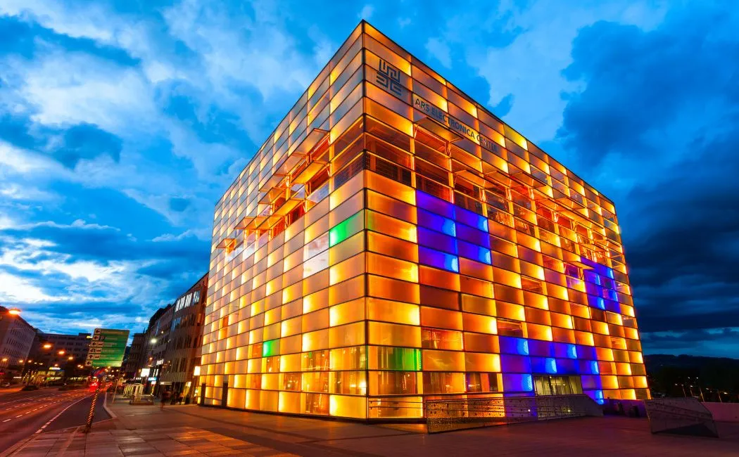 Jakie znaczenie ma Ars Electronica w rozwoju sztuki cyfrowej i technologicznej?